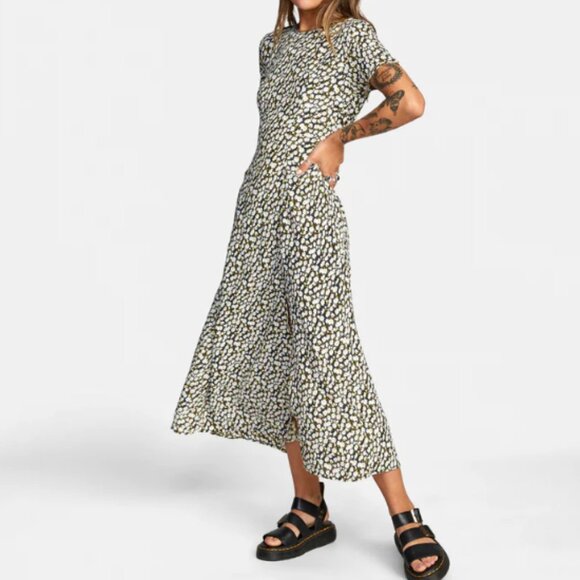 RVCA Dreamscape Maxi Dress - Picture 1 of 6